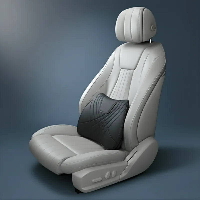 Coussin ergonomique voiture noir positionné en soutien lombaire sur un siège auto gris